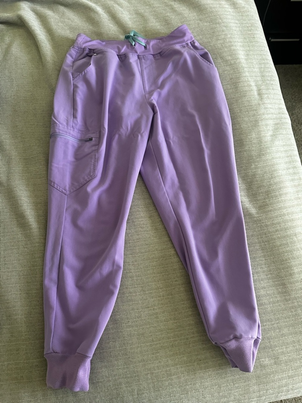 Lilac Dawn Zamora High wasted scrub pants